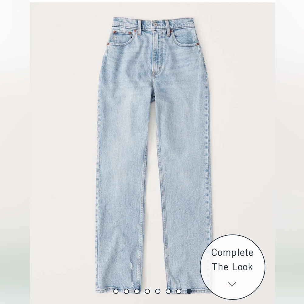 NWT Abercrombie Curve Love Ultra High Rise 90’s Straight Jean